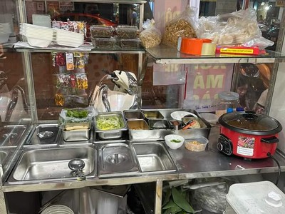 Chính chủ cần cho thuê cửa hàng tầng 1 và tầng lửng cạnh chợ đồng xuân 0