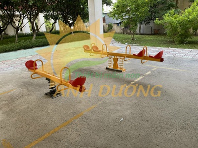 Đồ chơi bập bênh cho trẻ em mầm non giá tốt - Thiết Bị Mầm Non Ánh Dương 5