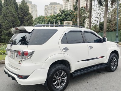 Bán Xe FORTUNER năm 2015 xe nhập chính hãng 3