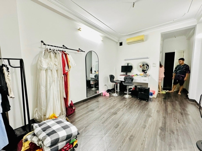 Bán nhà âu cơ, 65m2, 5t, 4m, 8.3 tỷ tây hồ, ô tô, 2 thoáng. 1