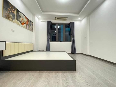 Bán nhà mới phố yên hòa quận cầu giấy 5 tầng 3 p ngủ mt:4m giá:3.35 tỷ   full nội thất sang sịn gần 3