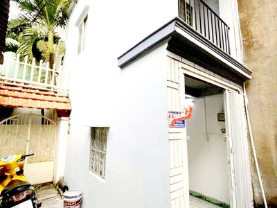 Tôi cần bán nhà txs có shr, hoàn công đủ, chỉ 1.180 tỷ. 2