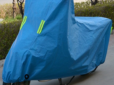 Bạt phủ xe - Bạt xe máy tráng nhôm cách nhiệt 1