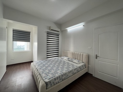 Bán chung cư 713 Lạc long quân, CĂN GÓC 111m2, 3 ngủ đẹp như ảnh 2