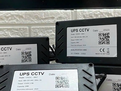 PIN UPS lưu trữ điện 5v và 12v 0