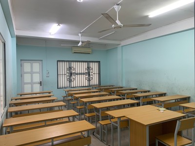 Cho thuê nhà riêng ngõ 24 Lý Sơn , Thượng Thanh , Ngô Gia Tự. Đầu đường 5. DT.120mx4tầng.8tr 1