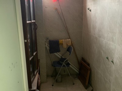 Cho thuê nhà riêng ngõ 24 Lý Sơn , Thượng Thanh , Ngô Gia Tự. Đầu đường 5. DT.120mx4tầng.8tr 2