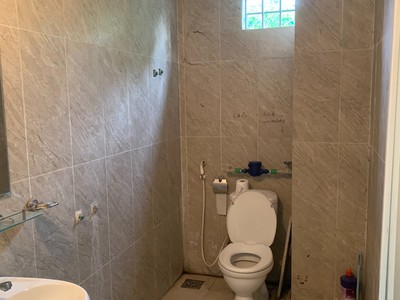 Cho thuê nhà riêng ngõ 24 Lý Sơn , Thượng Thanh , Ngô Gia Tự. Đầu đường 5. DT.120mx4tầng.8tr 9