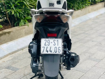Cần bán SH Việt 150 ABS 2018 màu trắng cực chất lượng. 10