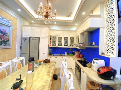 Bán nhà dịch vụ mỗ lao, ô tô, kinh doanh 54m2, 5 tầng. giá 8.x tỷ 2