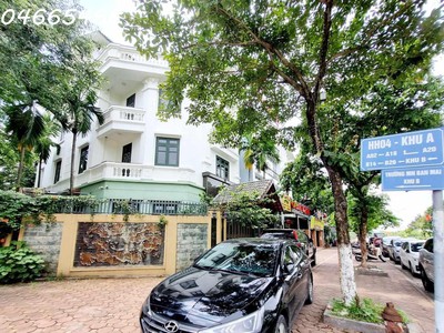 Bán căn biệt thự mặt phố lưu khánh đàm, phường việt hưng, lô góc siêu vip. 1