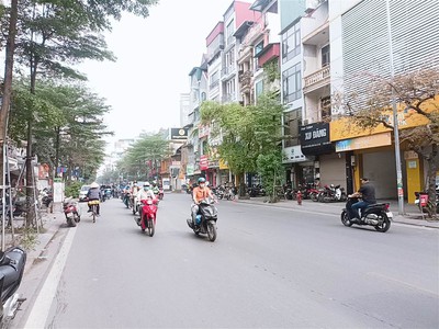 Bán nhà trung tâm đống đa  38m.6 tầng. mt:5m. giá  7,9 tỷ 2