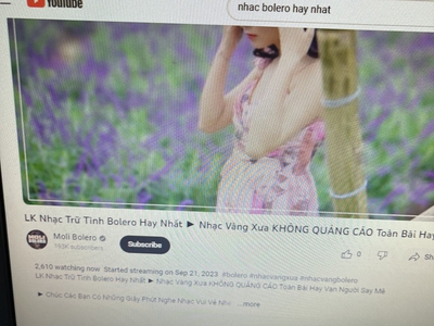 Dư không dùng cần bán máy vi tinh hãng Dell nguyên bộ 4