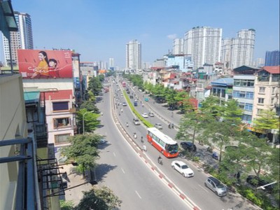 Bán nhà trung tâm đống đa  38m.6 tầng. mt:5m. giá  7,9 tỷ 0