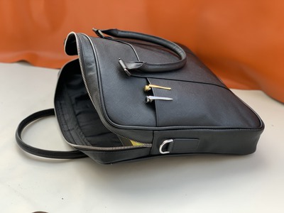 Xưởng sản xuất ví, thắt lưng da thật - uy tín tại TPHCM 4