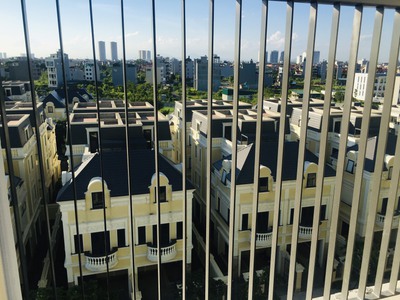 Bán Căn Hộ 3PN 100m2 giá 3.85 tỷ,BIDV HTLS 0 24 Tháng, CK 40 triệu, Miễn 2 năm PDV, Full Nội Thất 5