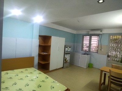 Phòng sạch đẹp WC Bếp riêng không chung chủ khu an ninh quận Tân Phú 5