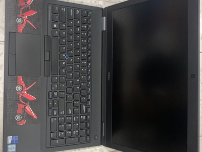 Dell Precision 3510 i7/16GB/1TB SSD mới 98 0