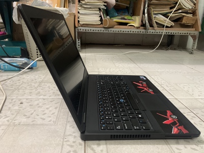 Dell Precision 3510 i7/16GB/1TB SSD mới 98 4