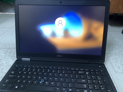 Dell Precision 3510 i7/16GB/1TB SSD mới 98 5