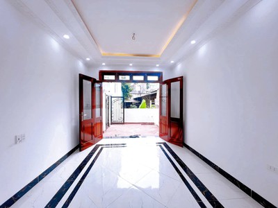 Bán  nhà -nguyễn văn linh-thạch bàn- 61mx4t giá 4,2 tỷ 0