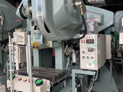 Hàng sẵn kho bình tân -  máy tiện ,dập ,cnc ,.. 4