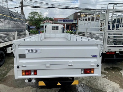 Xe tải VM 1T8 thùng 6m2. Bán xe tải Isuzu VM 1T8 thùng 6m2 giá tốt 2