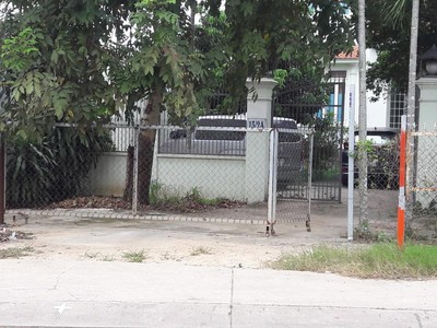 Chính chủ cần cho thuê  biệt thự mặt tiền đường, nhà đẹp vị trí tại huyện hóc môn, tphcm 1