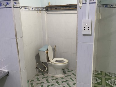Cho thuê phòng   gác lửng giá rẻ hẻm xe hơi trung tâm phường 28, quận bình thạnh 4