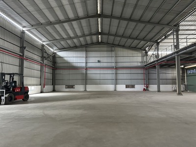 Cho thuê xưởng Khánh Bình - Tân Uyên. DT 3500m2 0