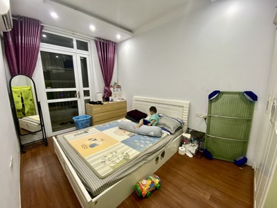Chính chủ bán nhanh căn 2 ngủ 63,3m2 tòa Ct12 Văn Phú. 2