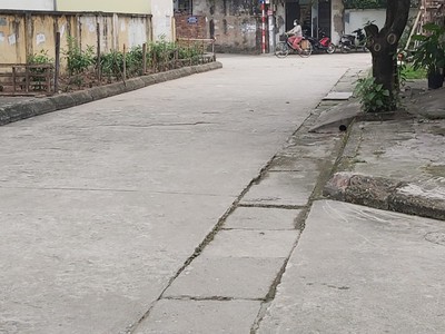 Bán đất ngọc thụy ngõ to oto tránh thông gần đường 17m 2