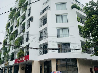 Cho thuê mặt phố hàng dầu 120m2x5tầng 0