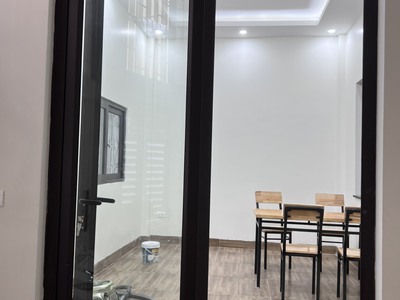 Cho thuê nhà riêng ngõ 279 đội cấn, ba đình, nhà đẹp 1
