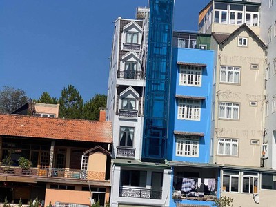Bán khách sạn mặt tiền bùi thị xuân đà lạt sát hồ xuân hương 1