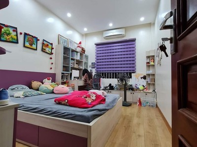 Nhà phân lô 55m, 4 tầng, phố nguyễn an ninh, 2 thoáng, nhà đẹp, cách phố chỉ 15m, ngõ thông 3