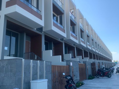 Chính chủ cần bán căn duy nhất nhà phố np10-52 dự án mũi né summerlend tp phan thiết 1