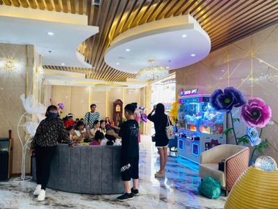 Chính chủ cần chuyển nhượng khách sạn cao cấp khu phố châu âu, sun plaza, hạ long quảng ninh 3