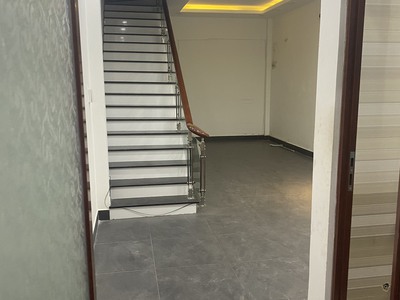 Nhà mặt phố đường Hồ Biểu Chánh  3 tầng   1 sân thượng  cho thuê giá 42tr/tháng 0