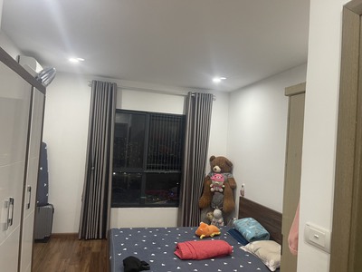 CC cần bán gấp Chung cư Samsora Cầu Am, Hà Đông. Tầng trung - 70m2m2, căn góc, 2PN, 2WC. Giá 2 tỷ xx 0