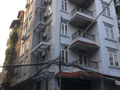 Cho thuê nhà mặt phố B15 Trung Phụng, lô góc 3 tầng 100m2/tầng giá 70 tr 0