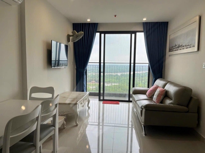    căn hộ vinhome quận 9.  diệt tích 55m .giá 3.1 tỷ .               mô tả  .  kết 0