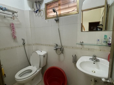 Cho thuê nhà trung tâm thành phố mấy bước ra trung tâm 6