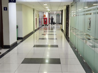 Chính chủ cho thuê văn phòng, tầng 3 tòa nhà văn phòng an bình. 106m2 view đẹp 4