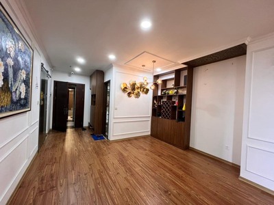 Chính chủ bán gấp căn 3 ngủ tháp A 123m2 Tòa Hồ Gươm PLaza. 1