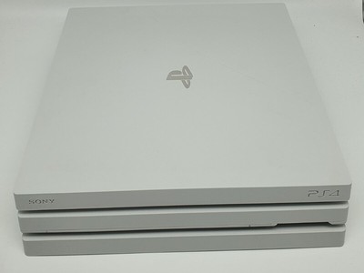 PS4 Pro 1Tb  White 0