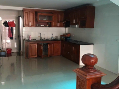 Chính chủ cần bán căn nhà 3 tầng lệch xây được 2 năm thuộc đường khánh yên - phố mới   lào cai. 2