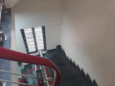 CHO THUÊ NHÀ 3,5 tầng tại PHƯƠNG LƯU - ĐÔNG HẢI 1     Oto vào nhà 9