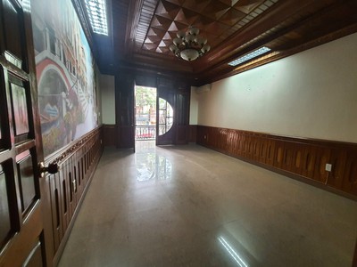 Cho thuê nhà mặt đường Quán Nam 1