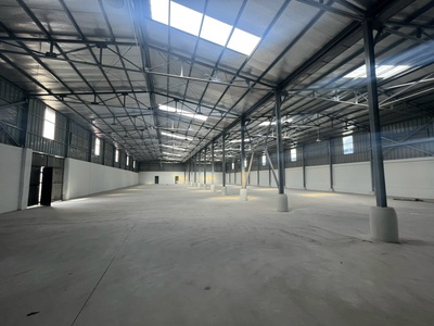 Cho thuê kho xưởng tiêu chuẩn ở Âu cơ 1400m2 đẹp như ảnh 1